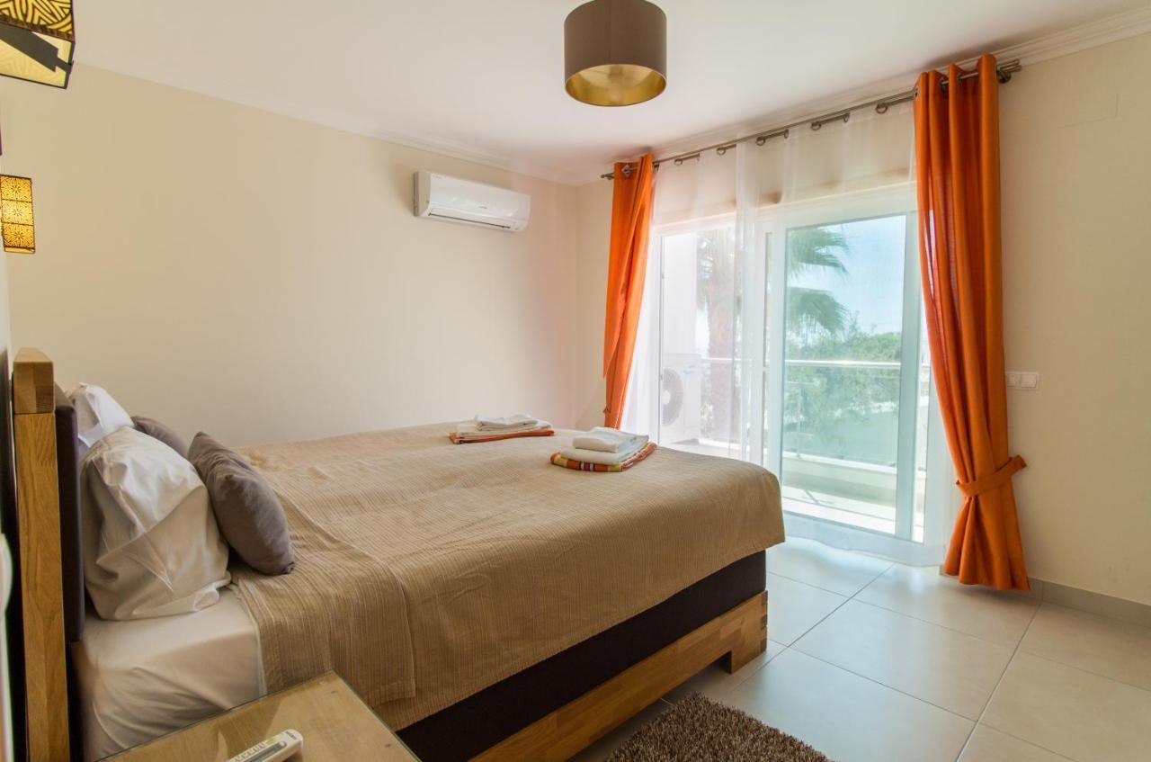 Cliff-Top Townhouse With Stunning Ocean Views 카르보에이루 외부 사진